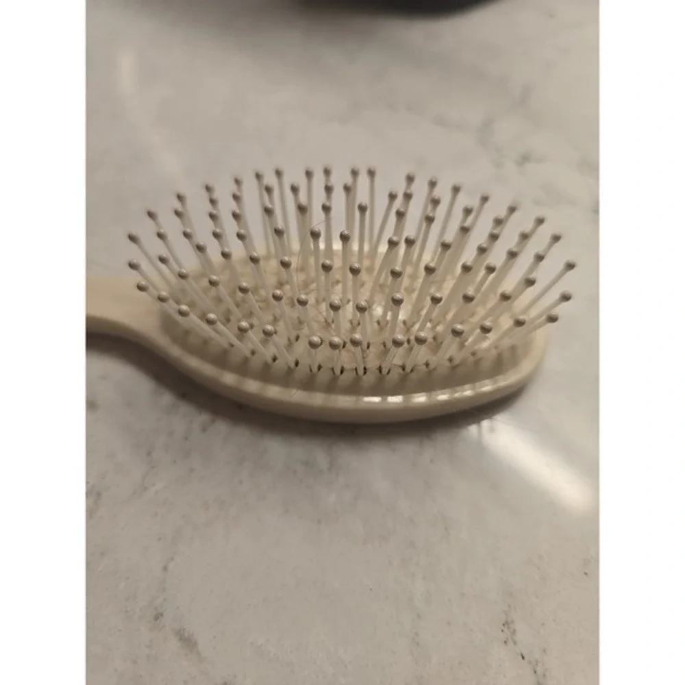 Vintage Estee Lauder Hair Brush Ball Tipped Small Travel Purse White Plastic‎